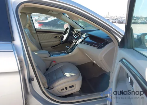 2010 Ford Taurus Limited z USA, uszkodzony, nr VIN 1FAHP2FW4AG143036